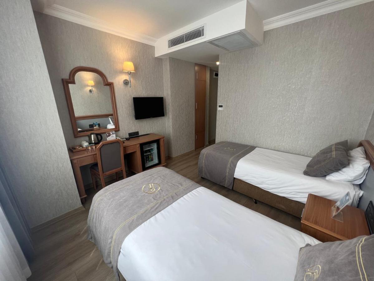 Fuar Hotel Istanbul Exterior photo
