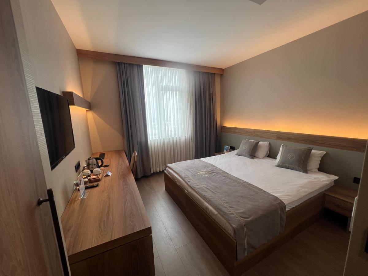 Fuar Hotel Istanbul Exterior photo