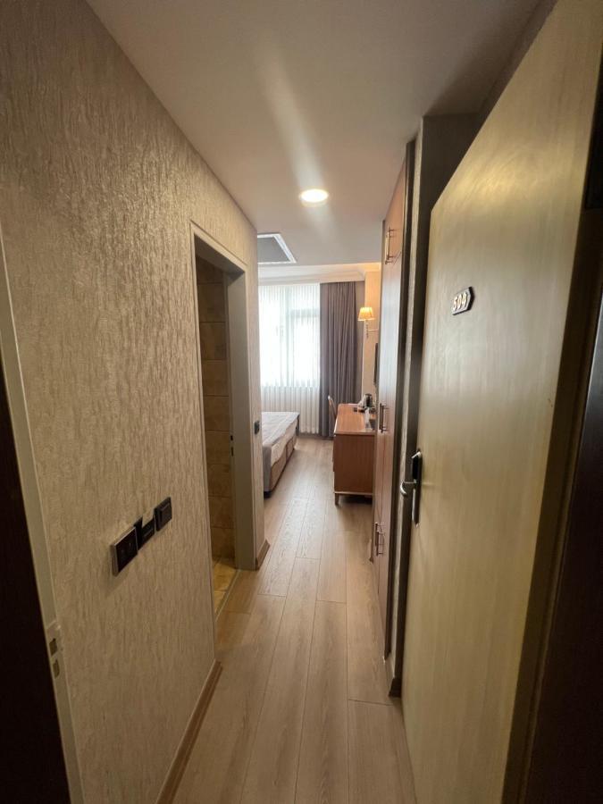 Fuar Hotel Istanbul Exterior photo